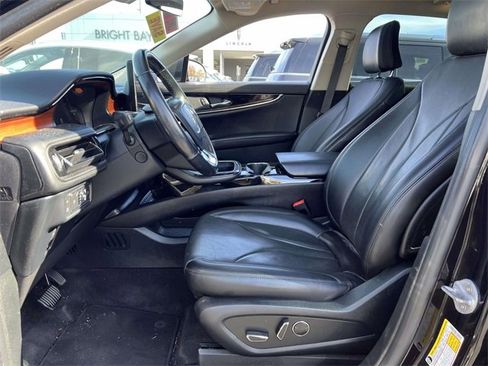 Certified 2022 Lincoln Nautilus Reserve image 9