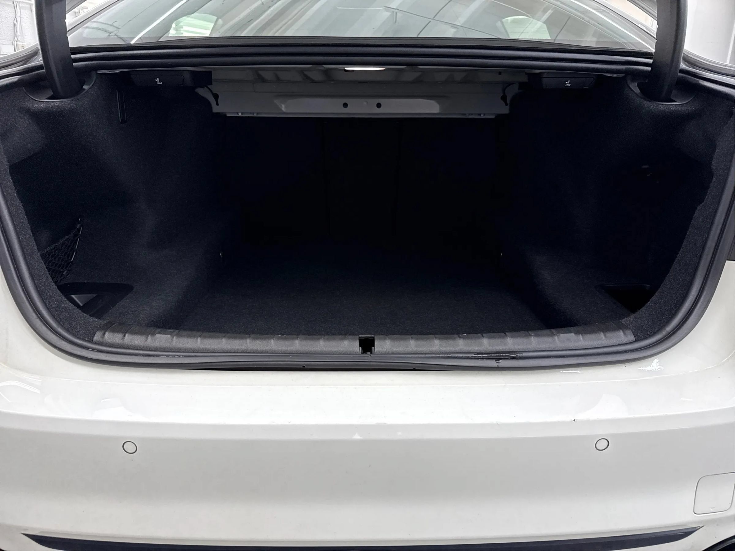 Used 2018 BMW 530i RWD image 16