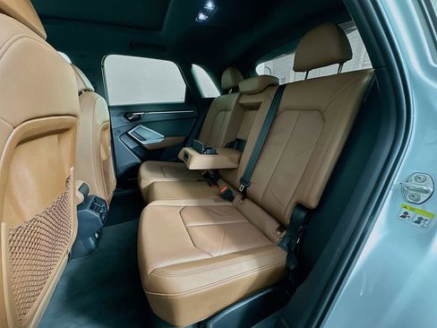 Used 2020 Audi Q3 2.0T Premium w/ Convenience Package image 24