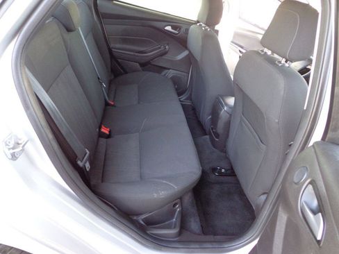 Used 2018 Ford Focus SEL w/ Cold Weather Package FWD image 19