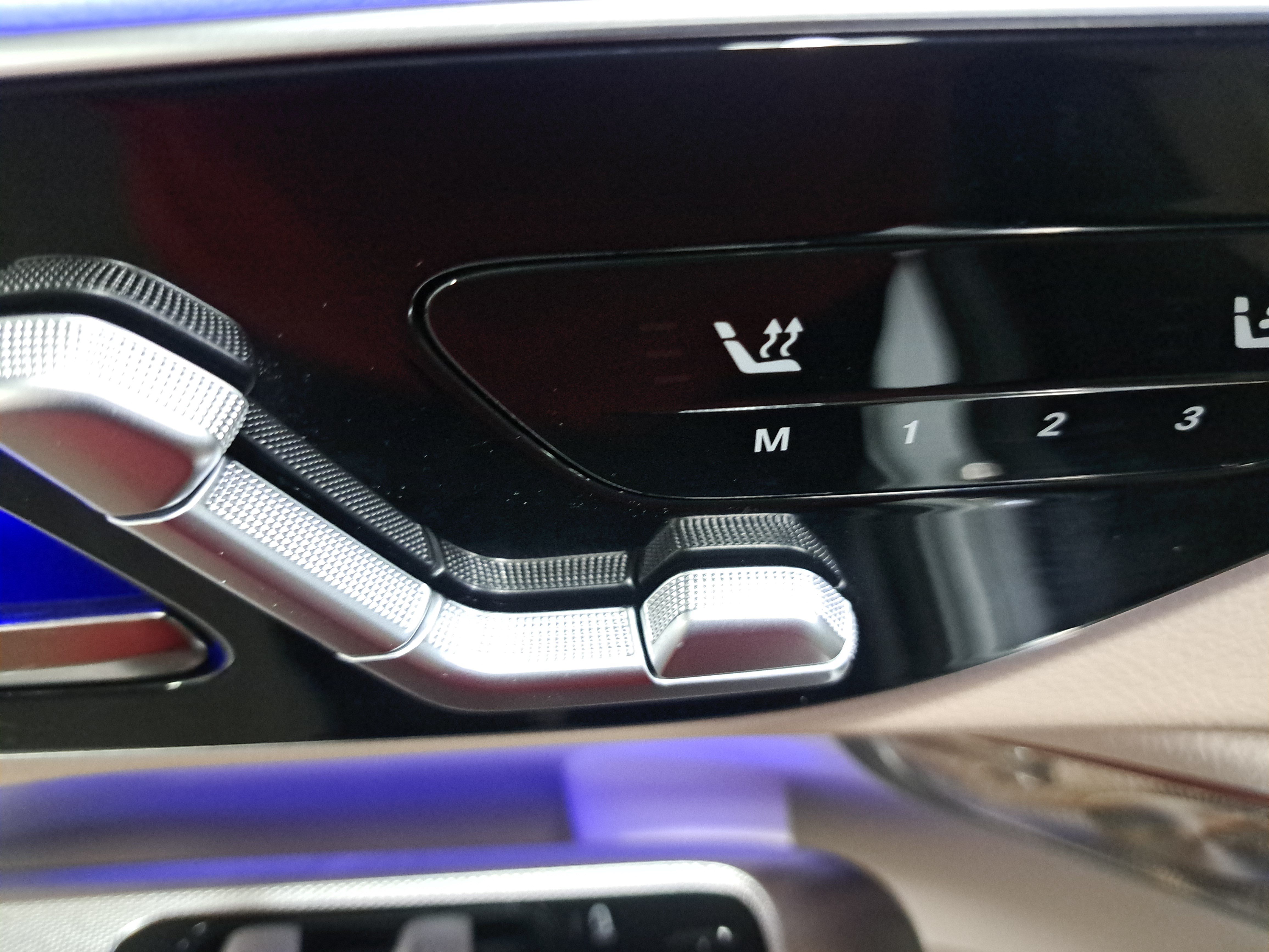 Used 2026 Mercedes-Benz GLC 300 image 31