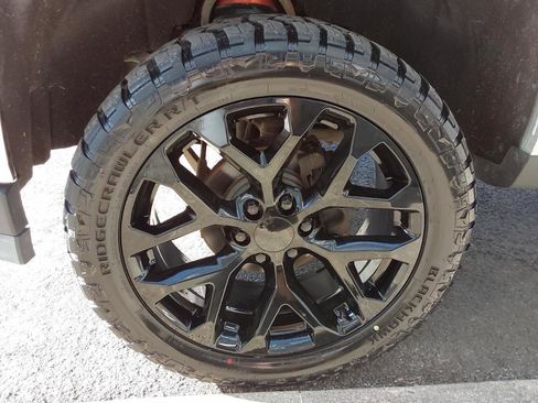 Used 2016 Chevrolet Silverado 1500 LT w/ All Star Edition image 10