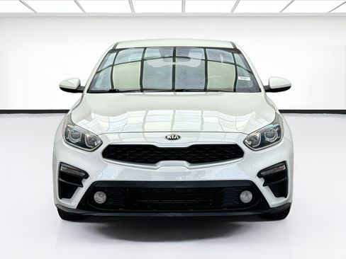 Used 2019 Kia Forte Sedan FWD image 2