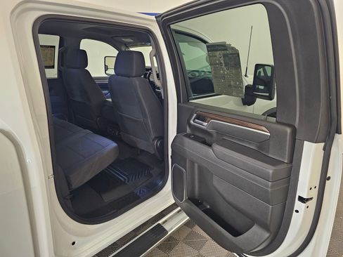 Used 2025 Chevrolet Silverado 2500 LT w/ Convenience Package AWD/4WD image 21