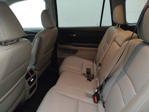 Used 2016 Honda Pilot EX-L image 18