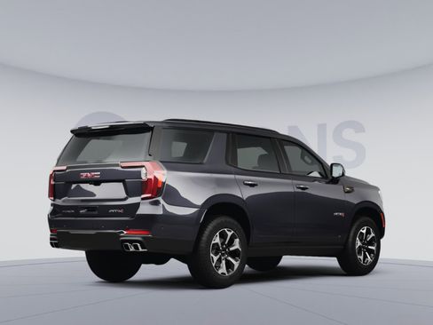 New 2026 GMC Yukon AT4 w/ AT4 Premium Plus Package AWD/4WD image 4
