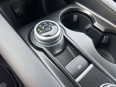 New 2026 Ford Explorer Active image 12