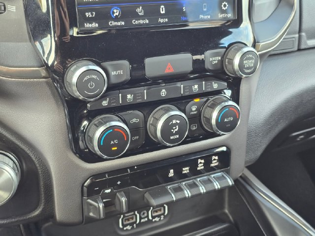 Used 2020 RAM 1500 Sport w/ Level 2 Equipment Goup w/2_L AWD/4WD image 33