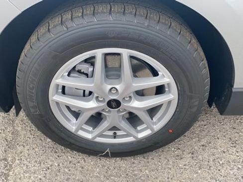 New 2024 Ford Edge SE image 10