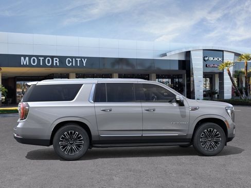 New 2026 GMC Yukon XL Elevation RWD image 3