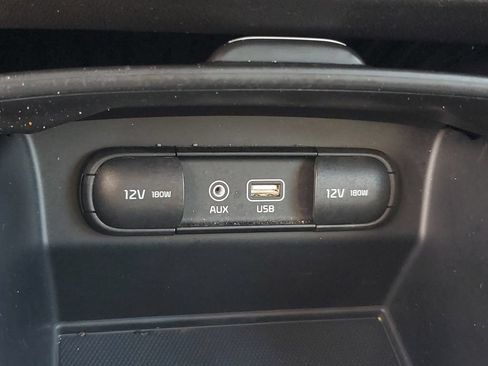 Used 2019 Kia Sorento AWD image 24