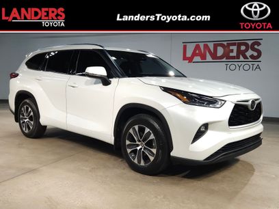 Used 2021 Toyota Highlander XLE