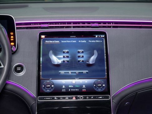 Certified 2023 Mercedes-Benz EQE 500 4MATIC SUV image 17