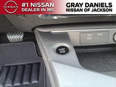 New 2026 Nissan Sentra SV w/ SV Convenience Package FWD image 15