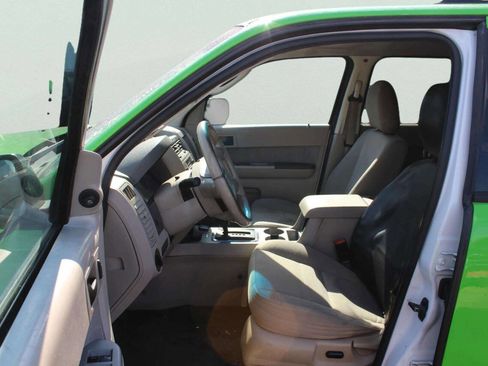 Used 2011 Ford Escape 2WD Hybrid image 7