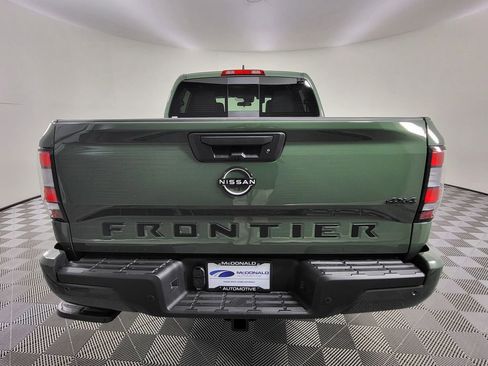 New 2026 Nissan Frontier SV w/ Tow Package AWD/4WD image 4