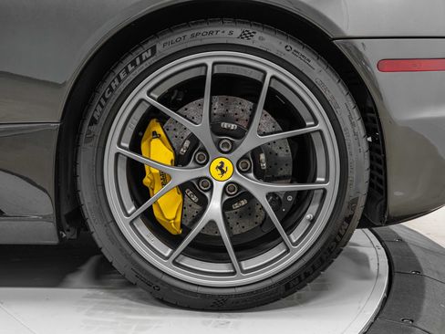Used 2009 Ferrari F430 Scuderia RWD image 15