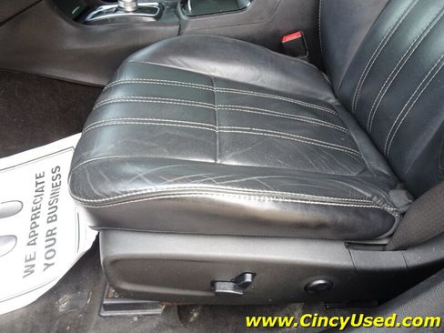 Used 2015 Chrysler 300 S AWD/4WD image 27