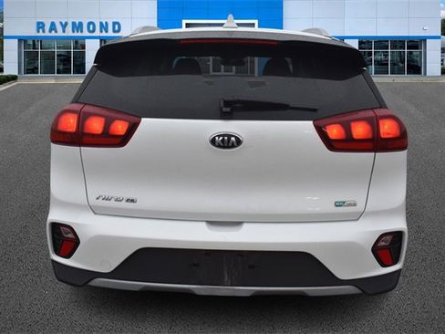 Used 2020 Kia Niro LX image 4