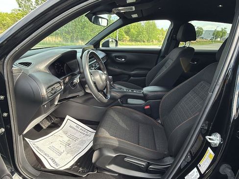Used 2024 Honda HR-V Sport image 26