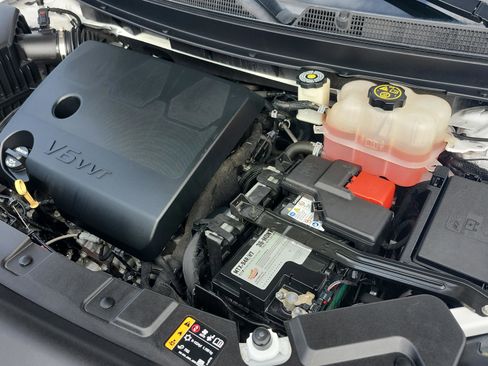 Used 2020 Buick Enclave Essence w/ Sound and Sites Package image 25