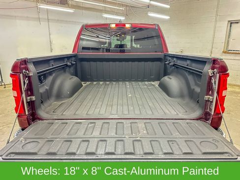 Used 2025 RAM 1500 Big Horn AWD/4WD image 15