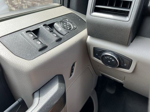 Used 2020 Ford F450 XL w/ Power Equipment Group image 11