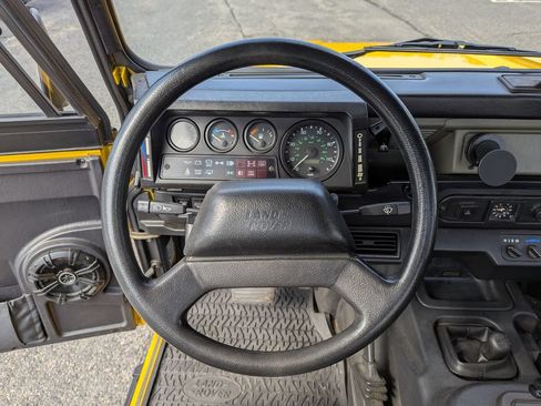 Used 1997 Land Rover Defender 90 AWD/4WD image 16