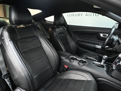 Used 2020 Ford Mustang GT Premium w/ GT Performance Package RWD image 24