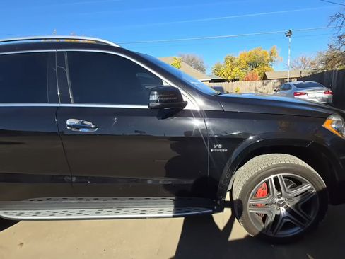 Used 2016 Mercedes-Benz GL 63 AMG 4MATIC w/ Accessory Chrome Package image 3