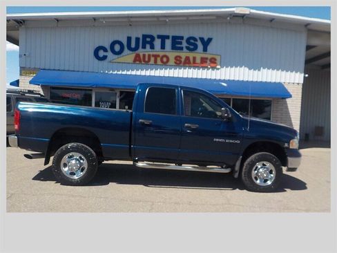 Used 2004 Dodge Ram 2500 Truck SLT w/ Trailer Tow Group image 11