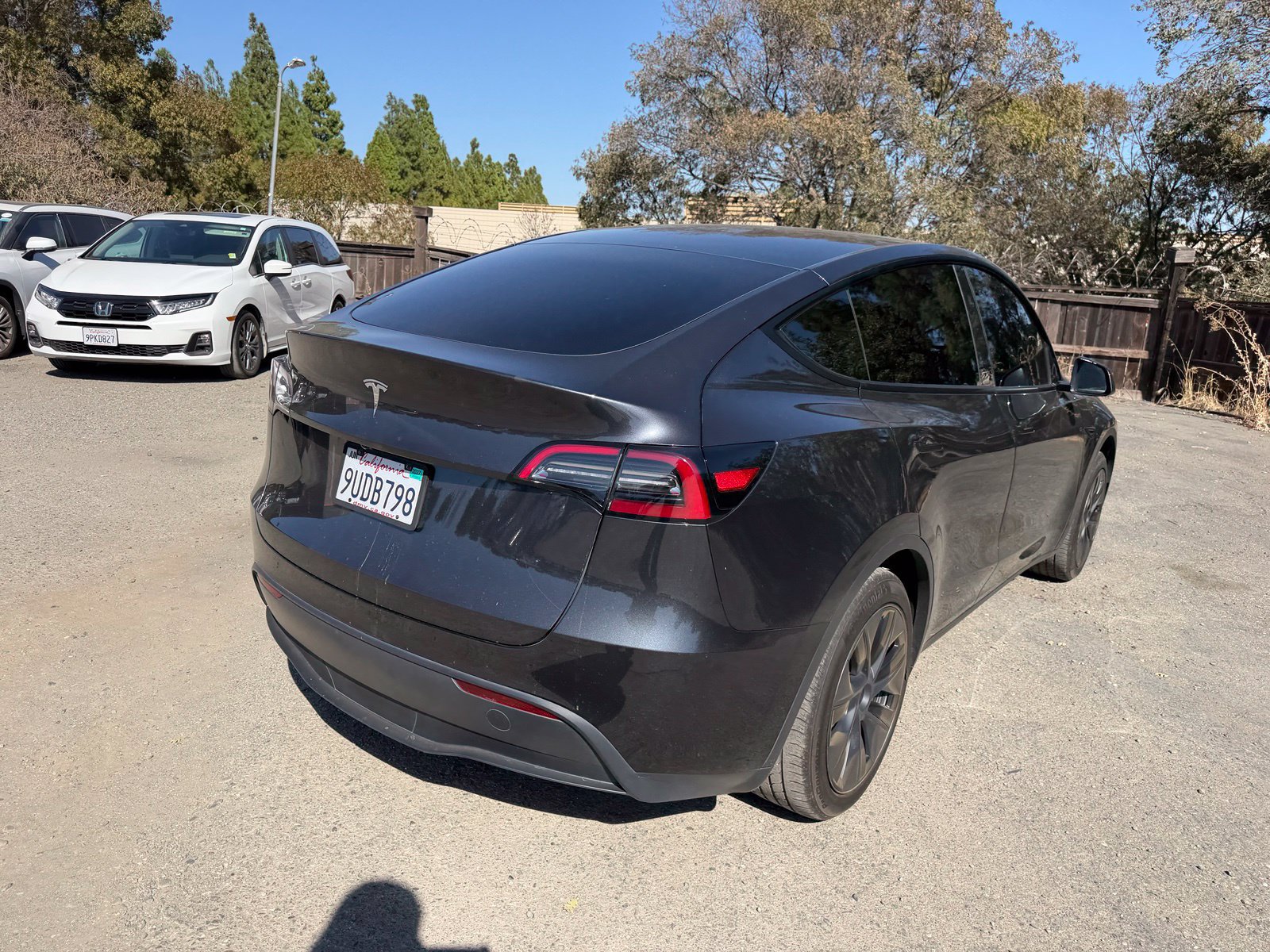 Used 2024 Tesla Model Y Long Range RWD image 5