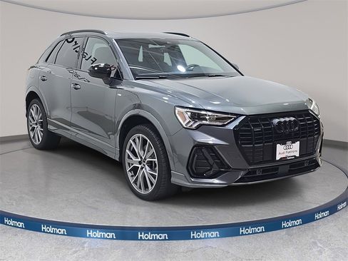 Used 2025 Audi Q3 2.0T Premium Plus w/ Premium Plus Package image 4