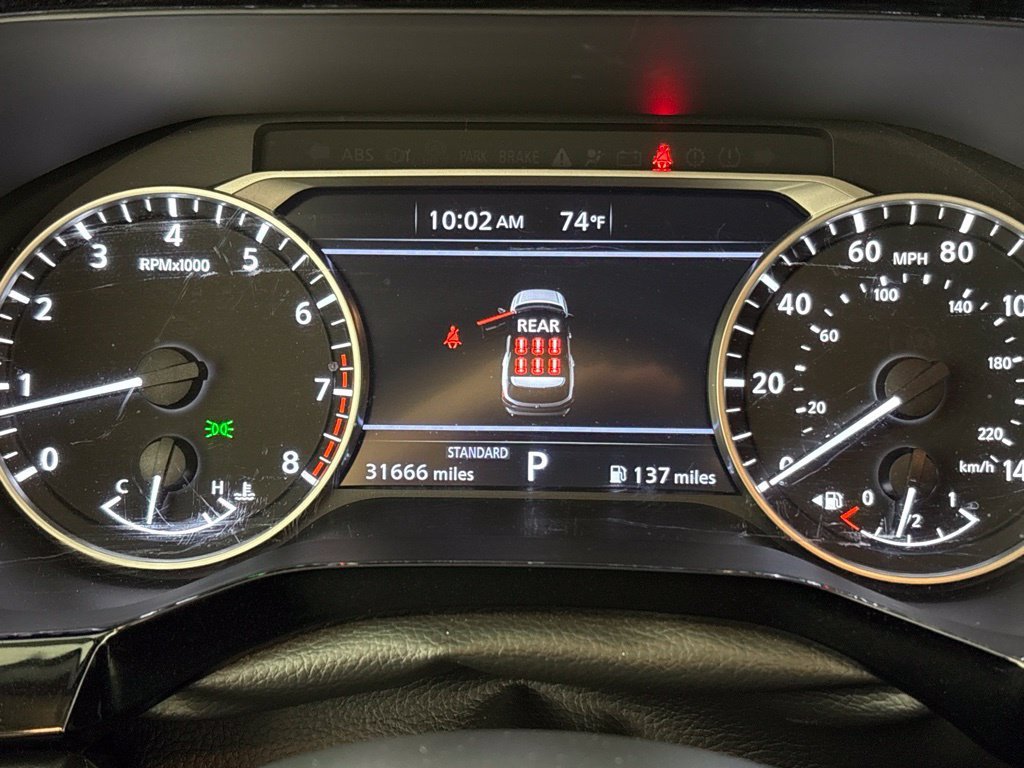 Used 2024 Nissan Pathfinder SV FWD image 34