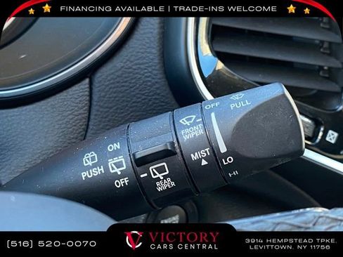 Used 2019 Jeep Cherokee Limited w/ Luxury Group image 43