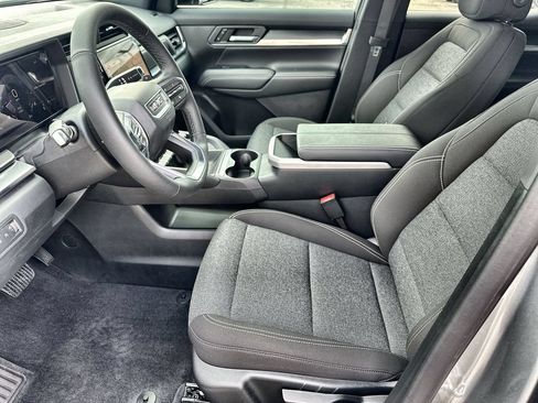 New 2026 GMC Terrain Elevation w/ Black Edition FWD image 24