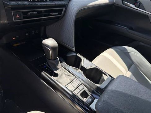 Used 2025 Toyota Camry SE w/ Multimedia Upgrade Package FWD image 21