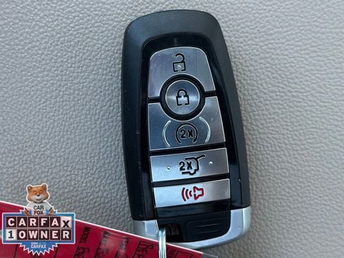 Used 2024 Ford Expedition Limited image 26