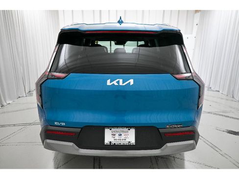 New 2026 Kia EV9 Wind image 6