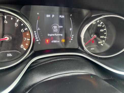 Used 2021 Jeep Compass Latitude w/ Sun and Sound Group image 27