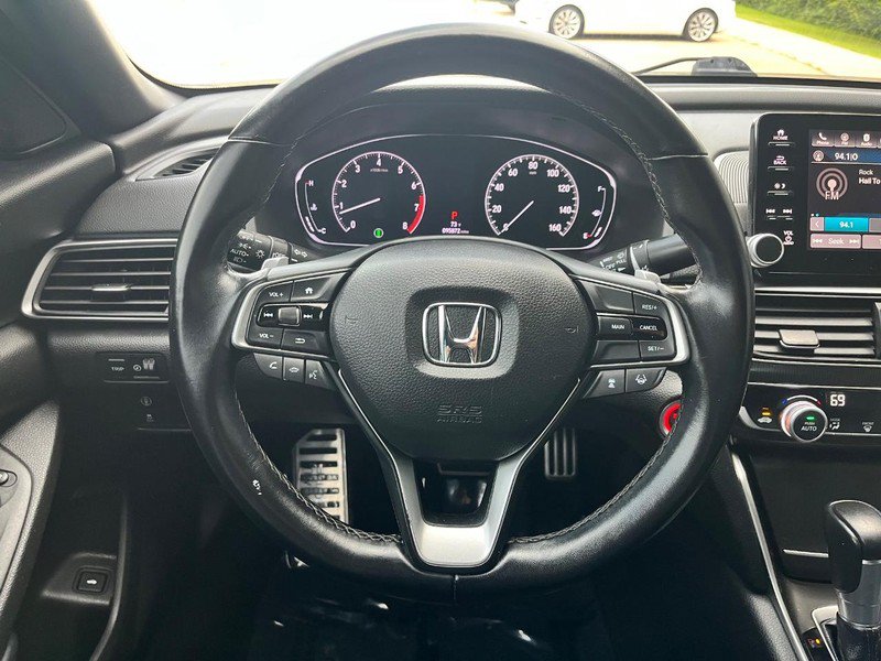 Used 2018 Honda Accord Sport image 13
