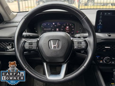 Used 2024 Honda Accord Touring image 12