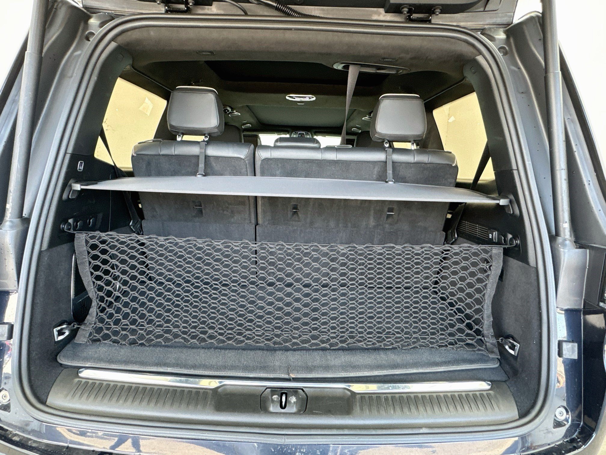 Used 2023 Jeep Grand Wagoneer Series III AWD/4WD image 19