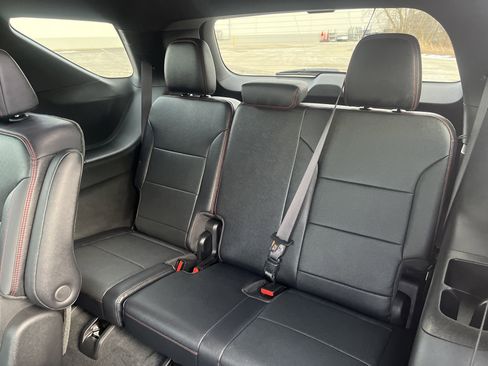 Used 2025 Chevrolet Traverse RS w/ LPO, Floor Liner Package image 14