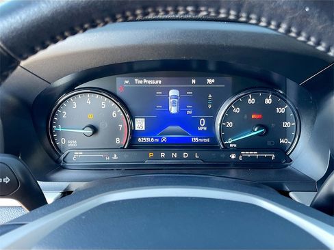 Used 2021 Ford Explorer XLT w/ Equipment Group 202A image 12