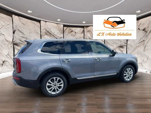 Used 2020 Kia Telluride LX AWD/4WD image 2