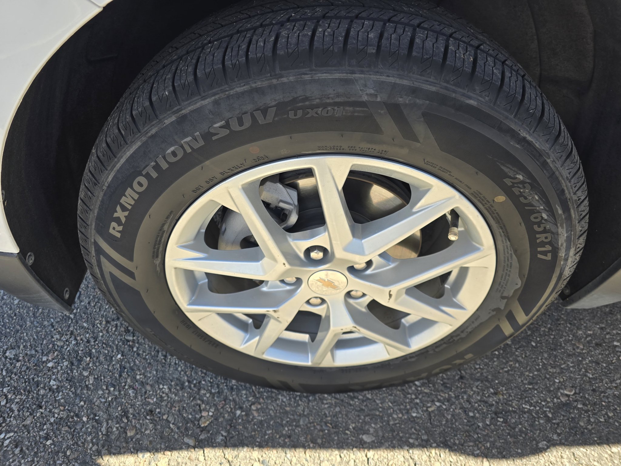 Used 2024 Chevrolet Equinox LT AWD/4WD image 20