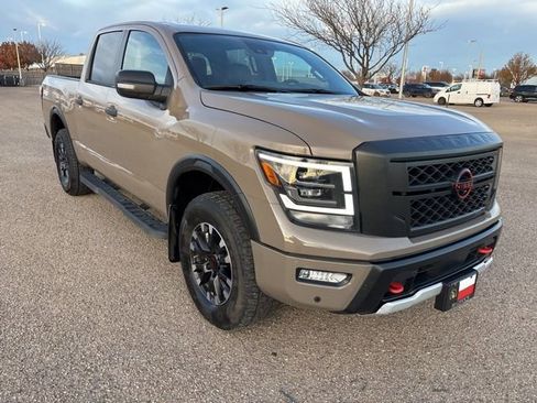 Certified 2023 Nissan Titan PRO-4X w/ Pro-4x Convenience Package image 9