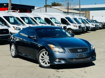 Used 2012 INFINITI G37 Journey w/ Premium Pkg