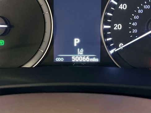 Used 2019 Lexus RX 450h AWD w/ Navigation Package image 27